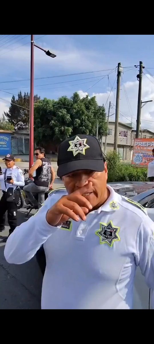 ScuderiaXalisco's tweet photo. @MrReyKing Háganle el antidoping por cocaína a este pinche puerco 🐷 https://t.co/W92ofNyl0S