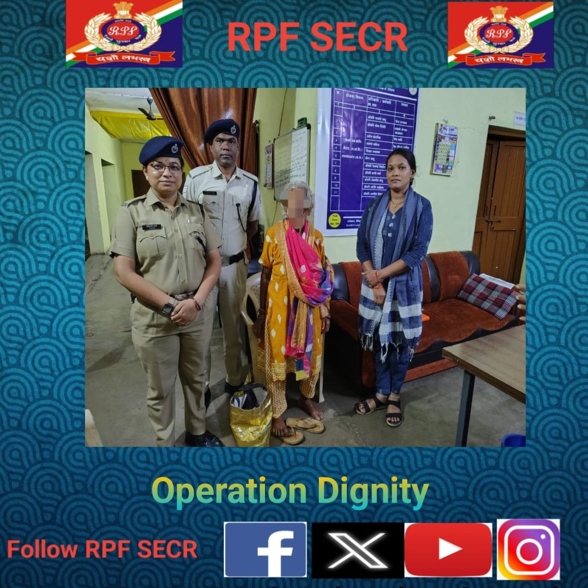 rpfsecrhq's tweet photo. @RPF_INDIA @RailMinIndia @GMSECR @secrail @BBAIndia
#OperationDignity
#RPF पोस्ट डोंगरगढ़ के अधिकारी एवं बल सदस्यों को झारसुगुड़ा-गोंदिया पैसेंजर ट्रेन के डोंगरगढ़ स्टेशन आगमन पर एक वृद्ध महिला मिली, जिसे उचित संरक्षण हेतु सखी वन स्टॉप सेंटर, राजनांदगांव को सुपुर्द किया गया। https://t.co/Dzd6zl5cjd