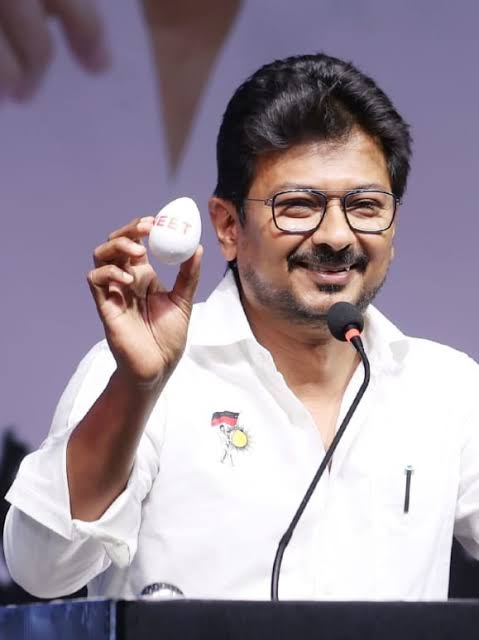 XVision1652's tweet photo. DMK - It is such a disgrace for DMK Arivalayam to go down to this low level and DO DIRTY and Worst Cheap politics to trying to TOPPLE TVK Gov and CM Vijay.

Shame on DMK, Shame on MK Stalin for not managing V Senthil Balaji and Udhayanidhi and also not providing right advice. 

Is DMK so greedy and hungry of Power and Money? Can they not be a good opposition party until next election in 4 to 5 years?

@mkstalin @KanimozhiDMK @Udhaystalin 
cc: @CMOTamilnadu @TVKVijayHQ  @narendramodi @PMOIndia @AmitShahOffice @TVKPartyHQ @AadhavArjuna @CTR_Nirmalkumar @BussyAnand @arunraajkg  @ndtv @IndiaToday @republic @TimesNow @aajtak