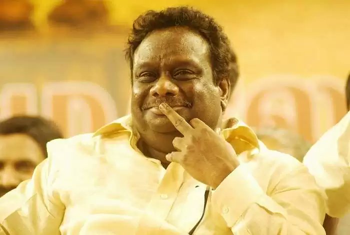 yokeshsandeep's tweet photo. பள்ளி குடும்பம் பாதிக்கப்பட்டா எனக்கு என்னனு ஊர் வலம் போயிட்டிருக்கான் இவனுக்கு இது வரை பொது ஓட்டு வந்ததில்லை இனிமேலும் வரப்போறதில்லை அதனால தான் இவன் பள்ளிங்கள தேடி தர்மபுரிக்கு வரான் இன்னும் இவன் தன்ன பொதுவானவனு காட்டி என்னத்த சாதிக்க போறான். https://t.co/rL45X3HOPP