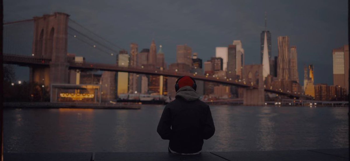 YuraForrat's tweet photo. This movie we call life 🎞️
NY | Chicago https://t.co/dq6Xr7kIyh