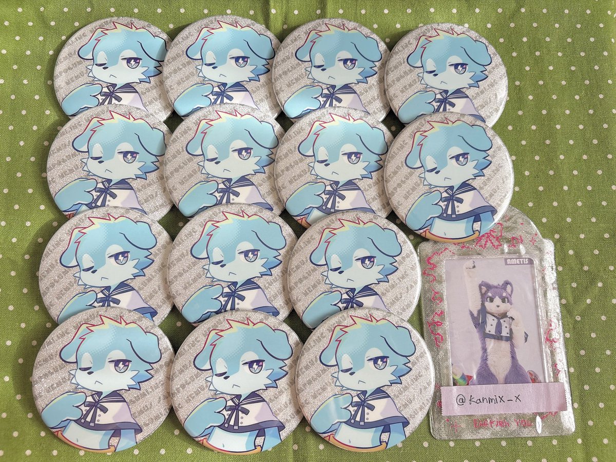 kanmix_x's tweet photo. 【交換】 

プロダクション体育館  プロ体
さんぽ組.inc グリッター缶バッジ 2026

求:アメティス

譲:画像のものor買取り

郵送希望です📮
お気軽にお声掛けください🙇 https://t.co/l7ps1a0os5