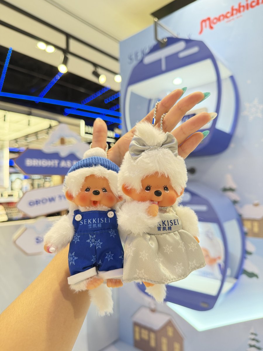 KoseThailand's tweet photo. How cute 🫶🏻👀
เจอกันน้าาาา 🎿❄️

#SEKKISEIxNANI #กันแดดพี่หิรัญ #SEKKISEIxMonchhichi_TH #KoseThailand https://t.co/lPpL22BoHm
