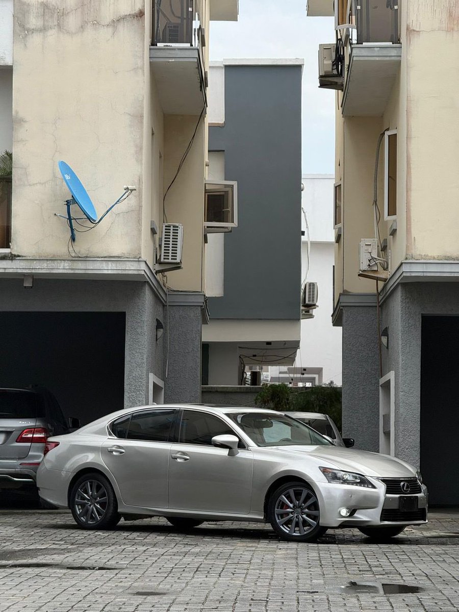 dudeze4's tweet photo. Brand: Lexus
Model: GS350
Year: 2013
Price: ₦15M(15,000,000)
Location: Lekki
Condition: Nigerian Used (Registered)
Color: Silver 

– 3.0L V6 Engine
– Automatic Transmission
– AWD (All Wheel Drive)
– Leather Interior
– Reverse Camera
– Navigation System
– Bluetooth Connectivity https://t.co/2zxS2hM8Cg