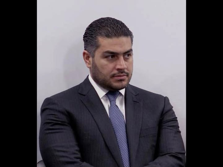 lunadeandromeda's tweet photo. Que nunca se te olvide que a este Pelmazo que te están vendiendo como "presidenciable", se ha codeado con lo mas miserable del Narco en México.
Subordinado a Cienfuegos
Encubridor de Adán Augusto
Exhonerador de Rocha Moya
Mandadero de Marina del Pilar
Y pilmama de Andy Lopez B, por orden directa de Lopez Obrador.
Cuando ya se iba el Desviado Miserable de Palacio,  le ordenó a este Pelmazo que no tocara a sus malditos Trivagos corruptos y asesinos. Y que creen que hizo y está haciendo? Exacto.. pateando el bote y haciéndose p3nd3j0. Nada ha hecho contra esos Narco Morenos como perro amarrado por la Seca.
No tiene convicción, no tiene principios, no tiene moral este mamarracho.
