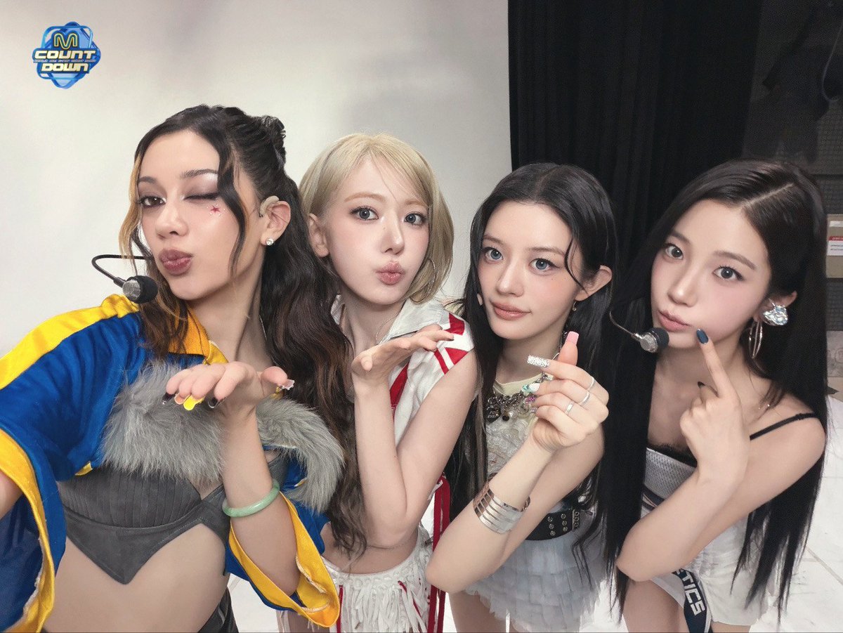 di___ra's tweet photo. https://t.co/8YAwNbGTDL