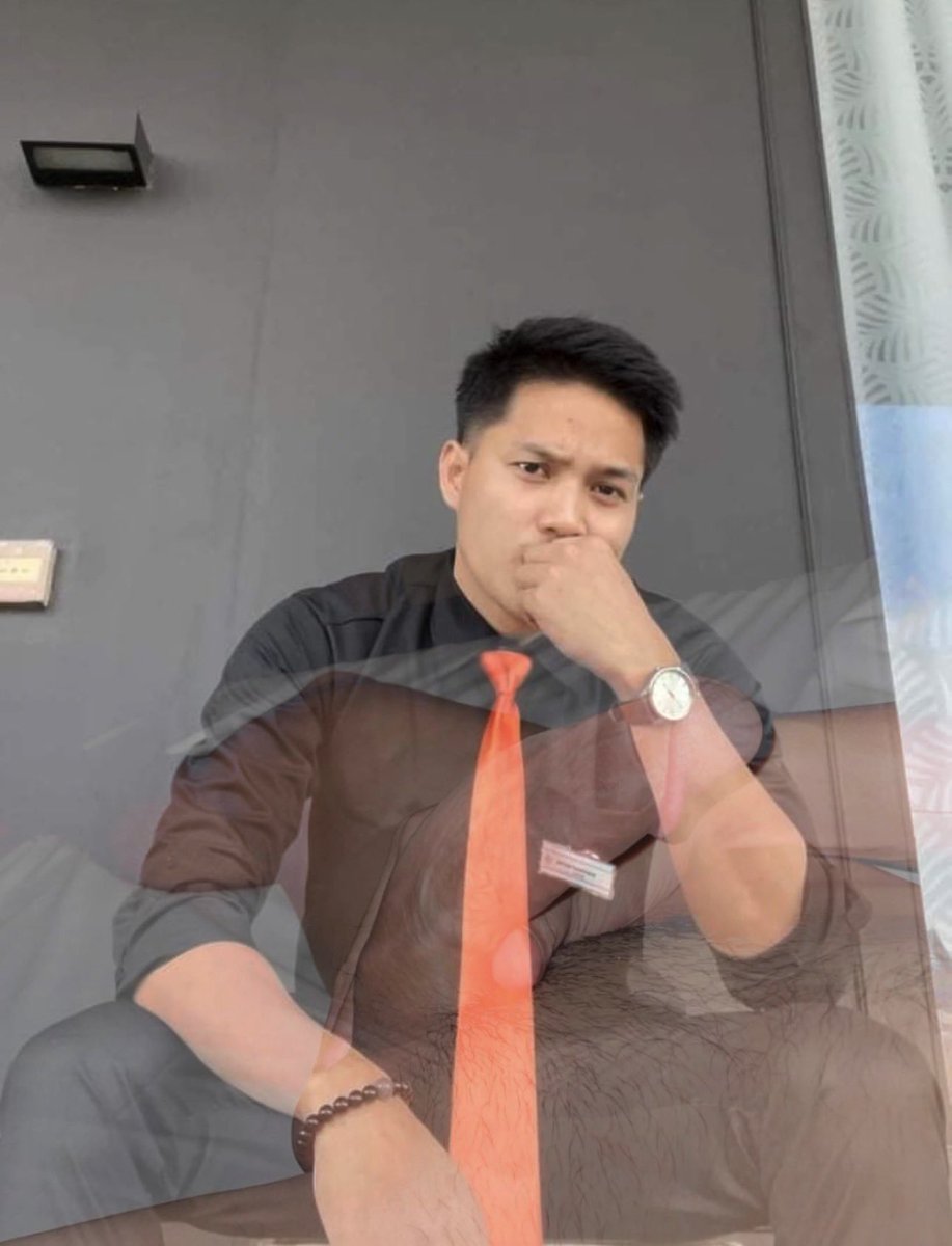 Haze_PHXXX's tweet photo. this Trend Sasabay paba ako eh Kita nyo naman na to gano kaliit 😂😂😂 https://t.co/VzurqlKDHp