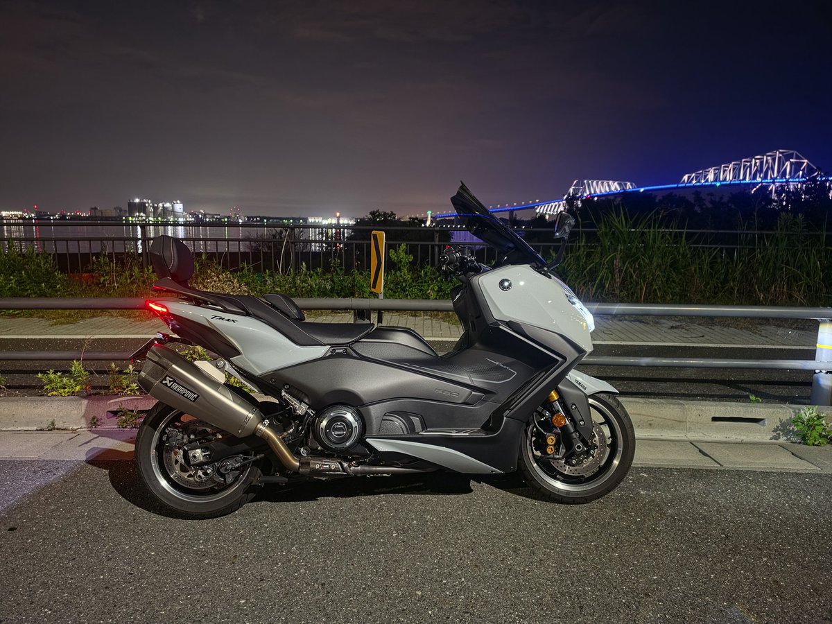 akibou11's tweet photo. こないだのぷらっと

#tmax
#tmax560
#ゲートブリッジ https://t.co/boRTvDgXil