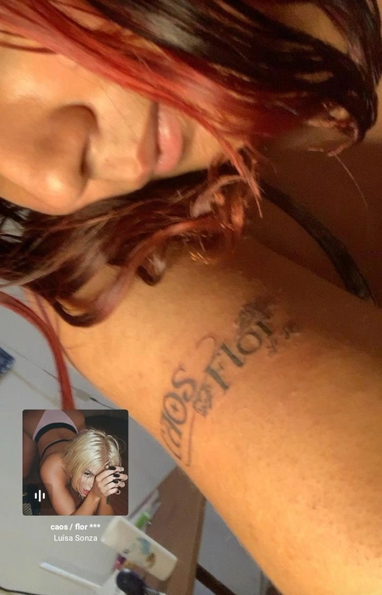 manuela_vxz's tweet photo. @worstdelrey Opina a q eu fiz pro menino q amo e ele tá sem me responder a 1 mês, agindo q nem babaca dia 5 fazendo um ano q a gente se conheceu ( não me arrependo https://t.co/zcJTgfasxr