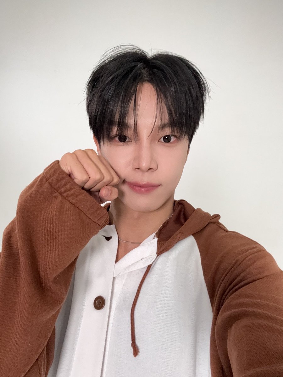 V2iOg's tweet photo. 도도지 https://t.co/OvX4r2zbuK