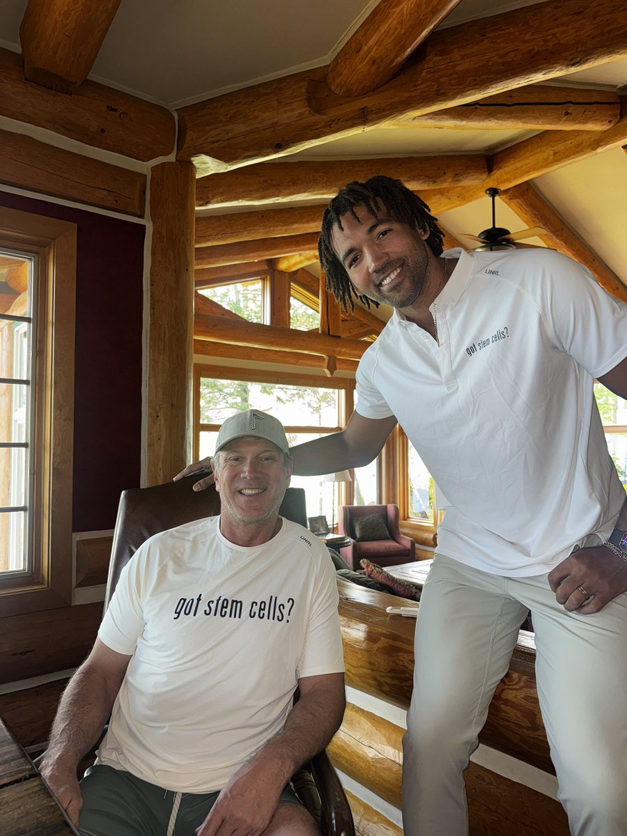 Air_Regiinald's tweet photo. #DrewBledsoe #GotStemCells 🏔️🍷🧬🏈 https://t.co/0i7imz0ZqK