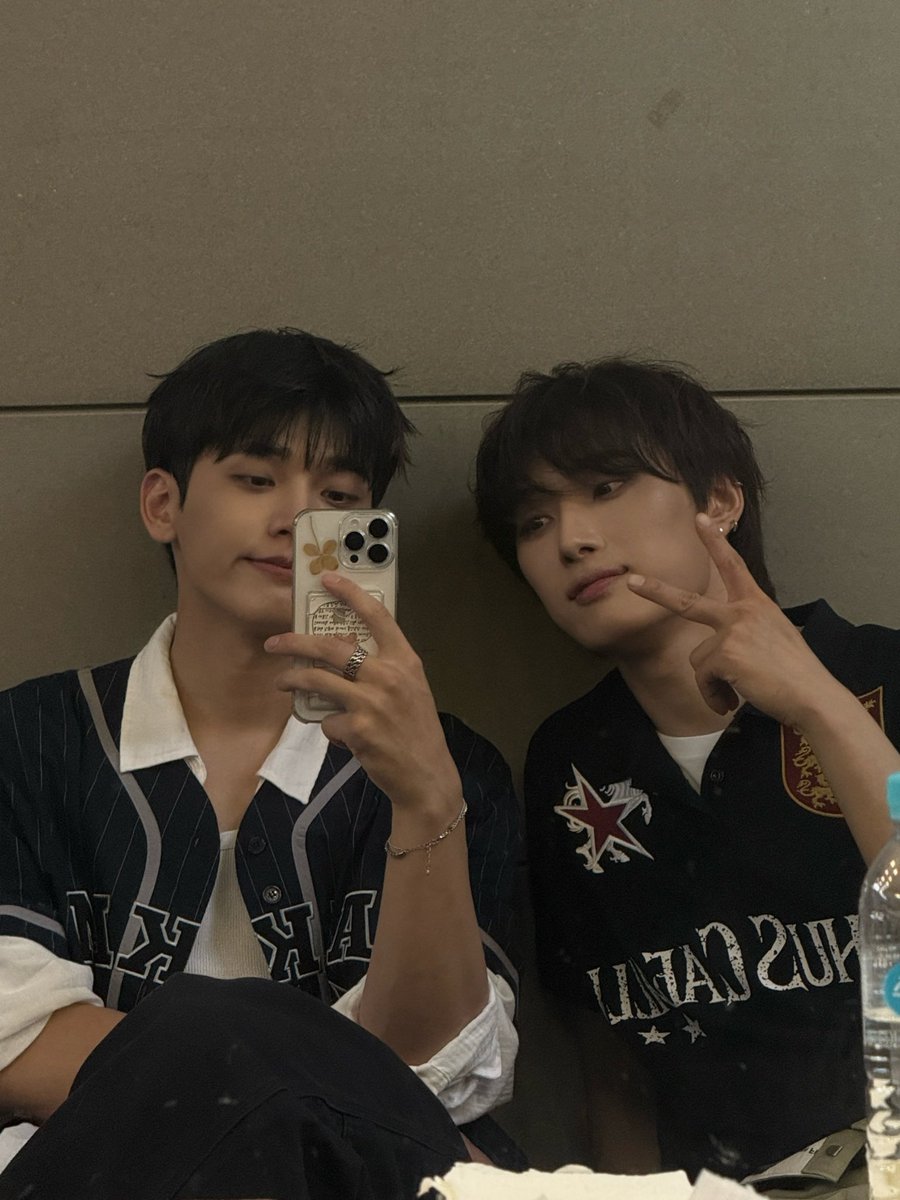 forxaehan_'s tweet photo. 260702 양혁 프롬 #재한 https://t.co/oDsfq1uE1H