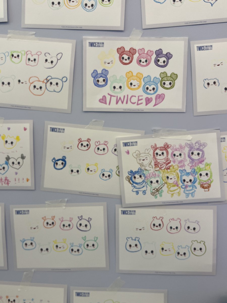 nesspirit61's tweet photo. 트와이스 팝업
행복이 가득한 곳❤️#TWICE_THISISFOR_POPUP
#FANS_SHOP #팬즈샵 https://t.co/eNlkeloMfT