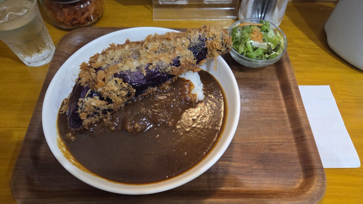kam124gin's tweet photo. 1年1ヶ月ぶりの

田中カレーの茄子メンチ🍛🍆 https://t.co/DaNYUrmlpL