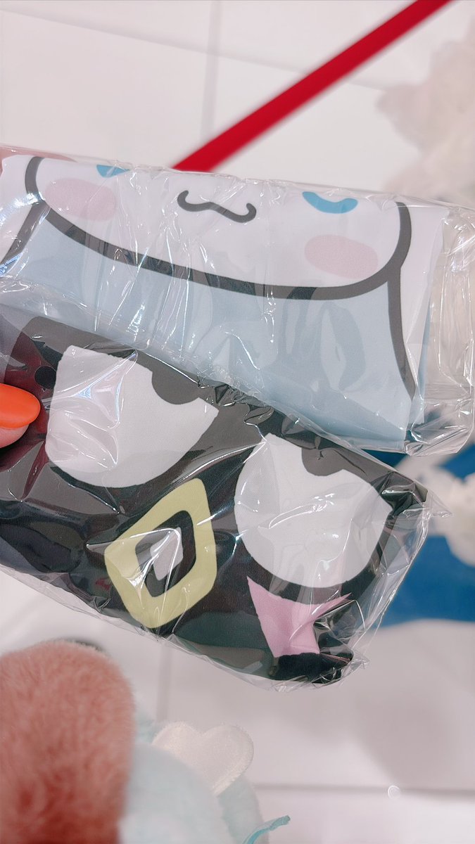 sup_trade's tweet photo. 交換
サンリオハウス　Sanrio house
ミニエコバッグ

譲)
シナモン(シナモロール)
バッドばつ丸

求)
ポチャッコ

ただいま大阪サンリオハウスにいます。本日手渡し出来る方でお願いします。 https://t.co/0Zj1puwdcO