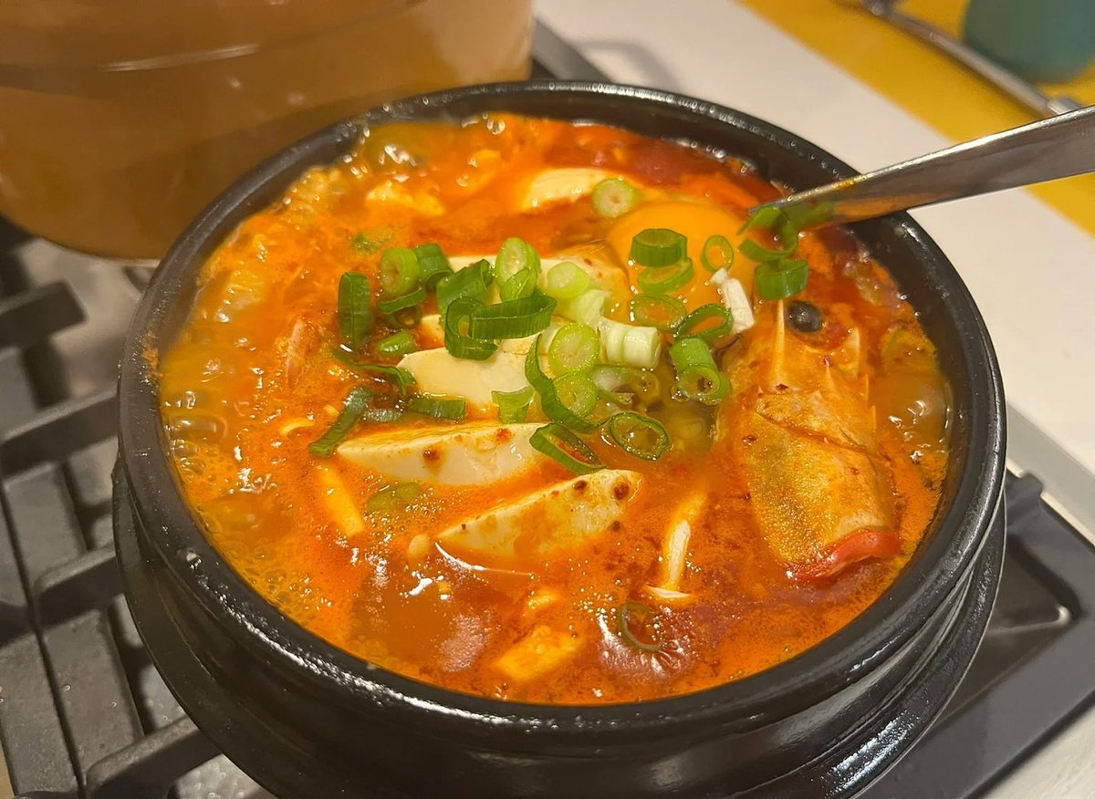barryp030's tweet photo. Craving bold flavors tonight Try our handmade Korean kimchi jjigae—spicy, tangy, and packed with tender pork and veggies. The perfect comfort bowl for any mood! https://t.co/Hn4M8UZmbX
