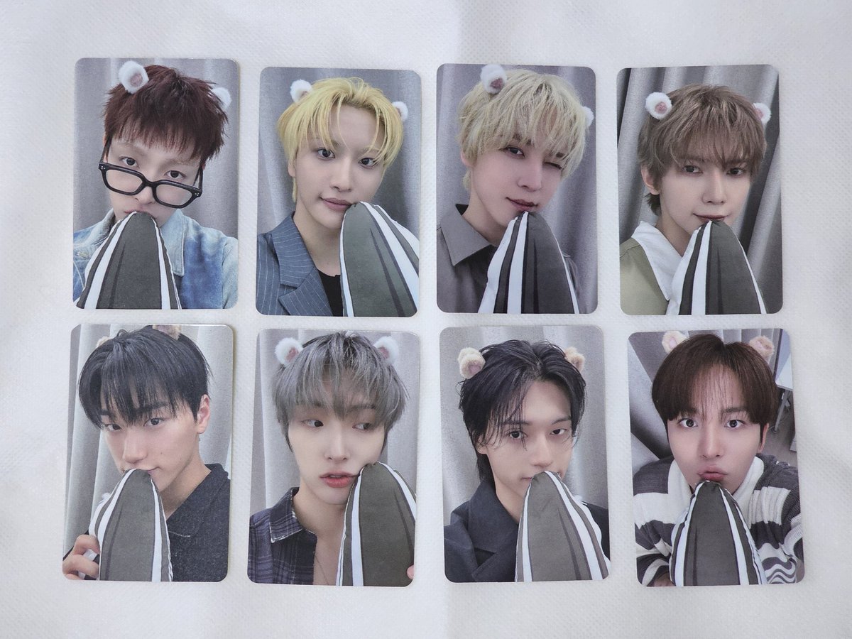 bounyhwa's tweet photo. can't wait for everyone to sell this set for 3 thousand yen on mercari https://t.co/hZ7HN1haDB