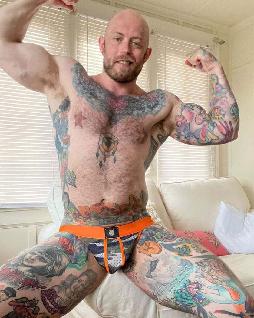 Gruffpup's tweet photo. π³οΈβπ EVERYTHING is on Sale for Pride Month! Check it out β‘οΈ https://t.co/hnNUTeRD2b β¬
οΈ The Combat Jockstrap β‘οΈ https://t.co/WWRyj50wBp β¬
οΈ The Stud: Instagram's zaegon_dayne #muscle #shavedhead #beard #bearded #woof #tatts #tattoos #tattoo #muscles #muscular #gaymuscle #bear #gaybear #musclebear