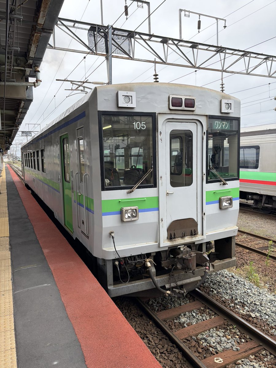 fleece_jp's tweet photo. 室蘭本線の岩見沢行きに乗車。 https://t.co/NROXbbodMc