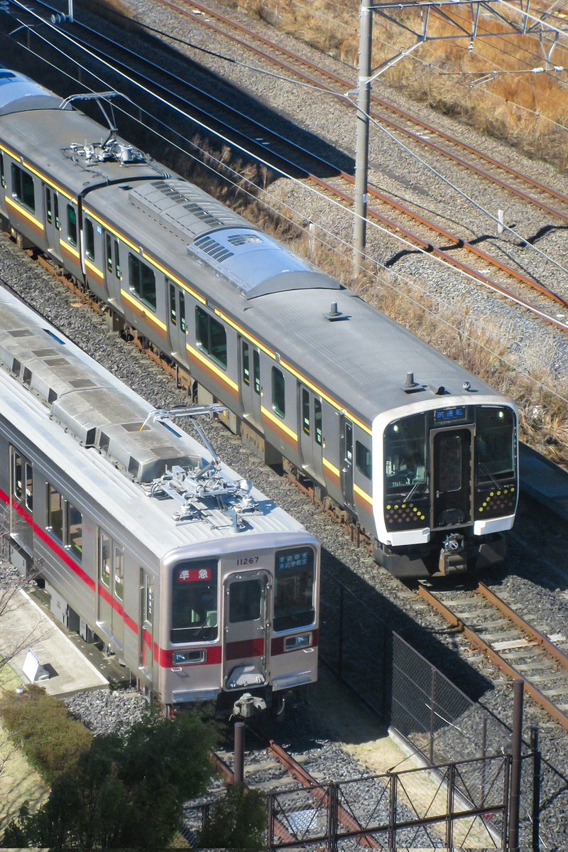 マジで今更気づいたんですけど、これどっちも日光へ行く(行っていた