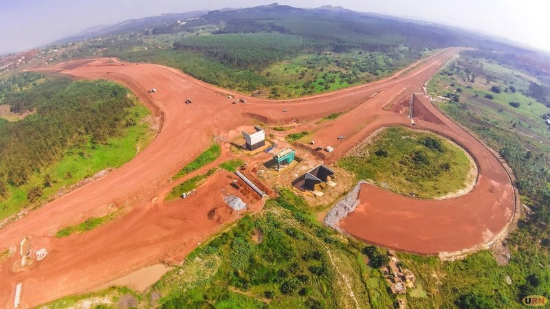 RugyendoQuotes's tweet photo. FINALLY the "thievery" in the ailing Busega - Mpigi Expressway has been detected after six years! #MalizaUfisadi https://t.co/bELRTCp0T2