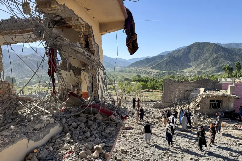 subukhan786's tweet photo. Afghanistan’s defence ministry claimed its air force had struck what it called ISIL (ISIS) “centres” in Balochistan’s Pishin district and parts of Khyber Pakhtunkhwa. https://t.co/oJCSrRh06A