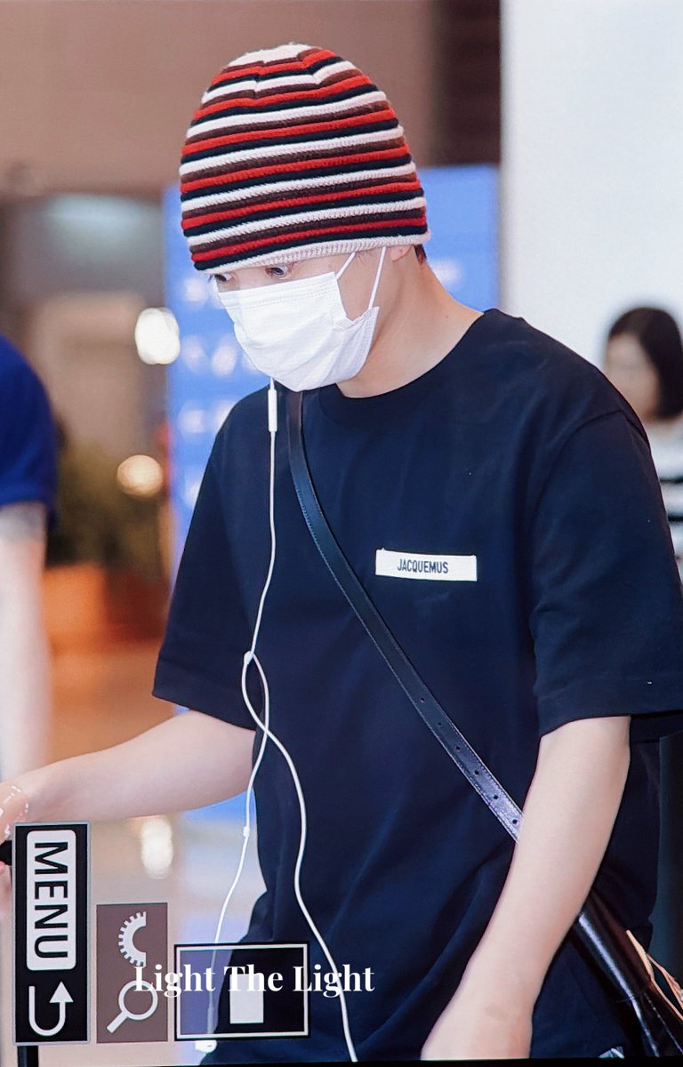 lightthelight98's tweet photo. 260702

🥺🥺🥺

#에이티즈 #ATEEZ #홍중 #HONGJOONG https://t.co/4XHqaEXvSp