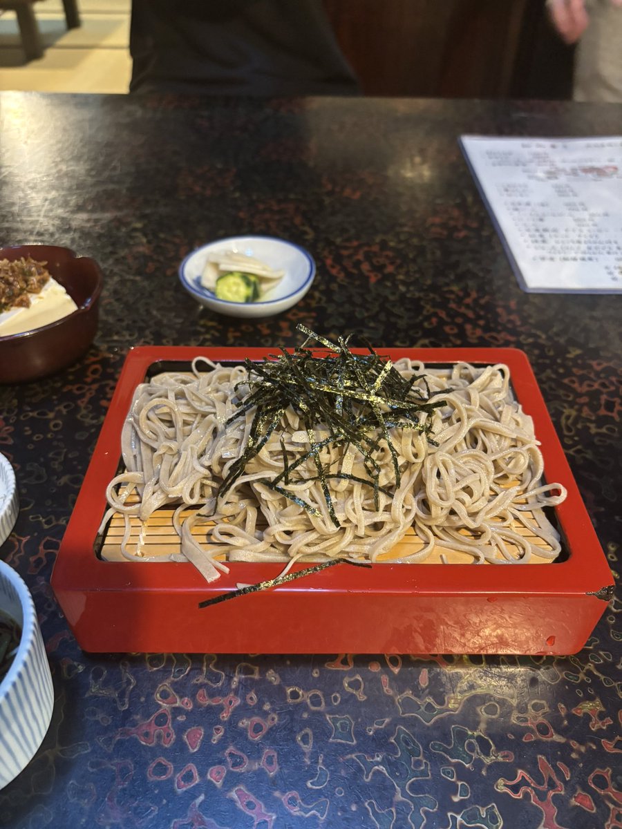junjunitojun tweet picture