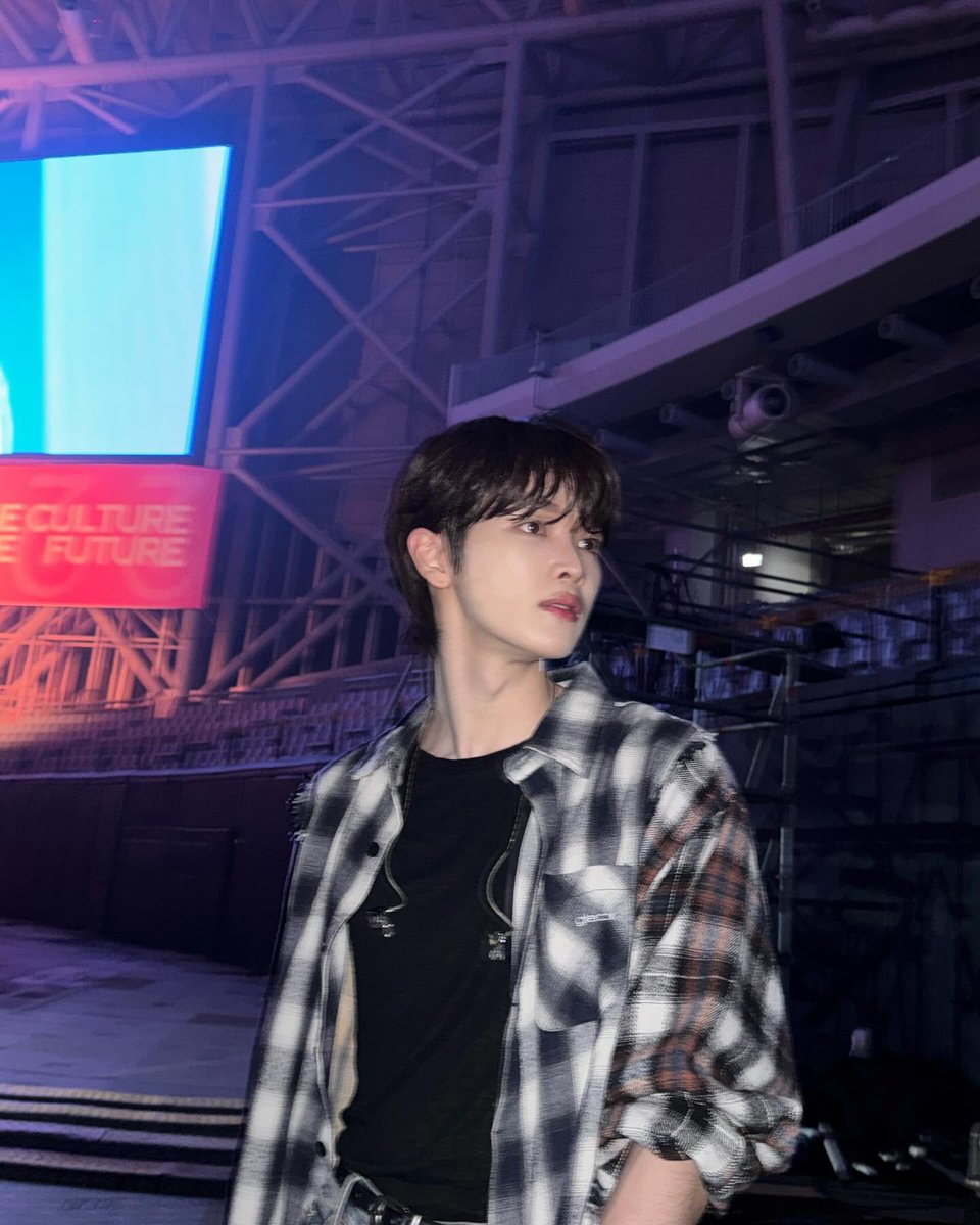 sungchanibokbok's tweet photo. 성찬 연하미 제대로 느낀 날 후우 https://t.co/CTj6BXQPIS