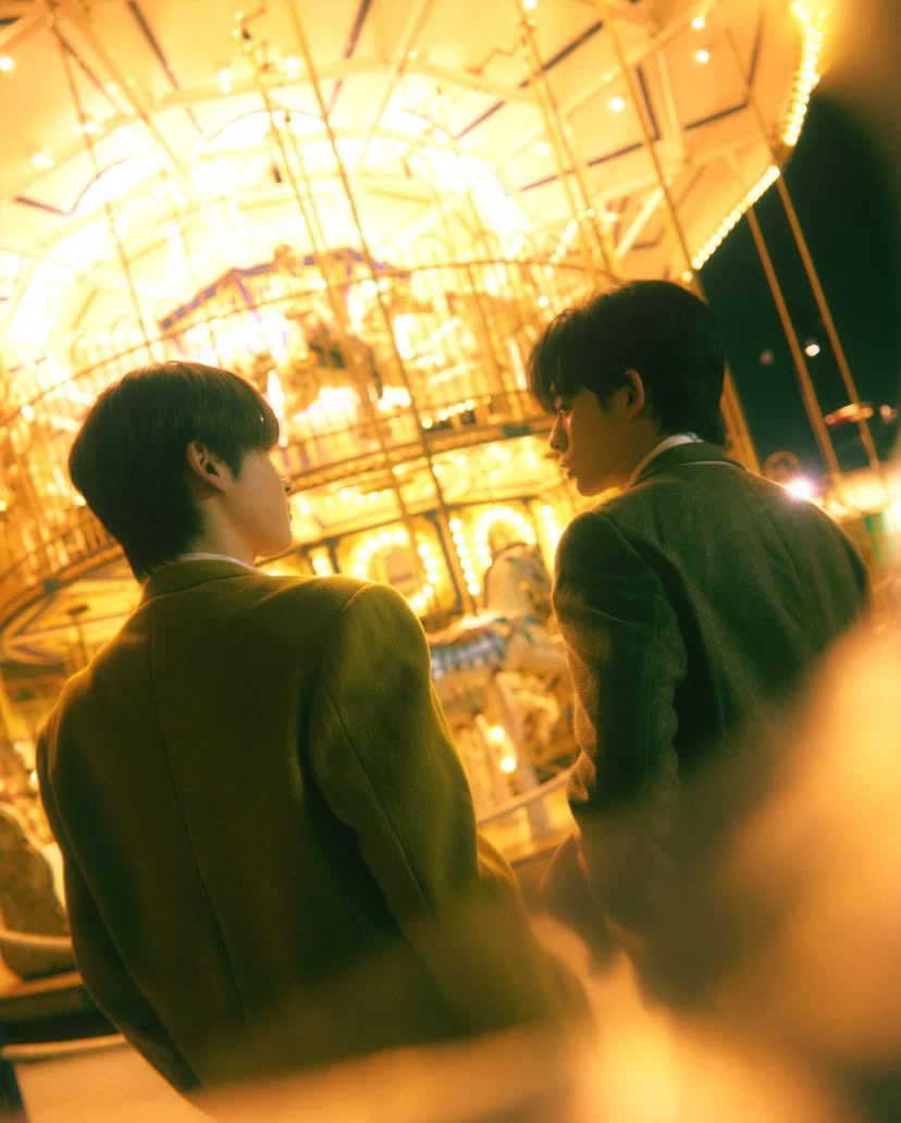 f0ro_'s tweet photo. ชอบรูปเซตนี้มากอะ โคตรจะเหมือนสิ่งนั้นพรีๆ เวดดิ้งอะไรสักอย่าง https://t.co/q09FcwTGsY