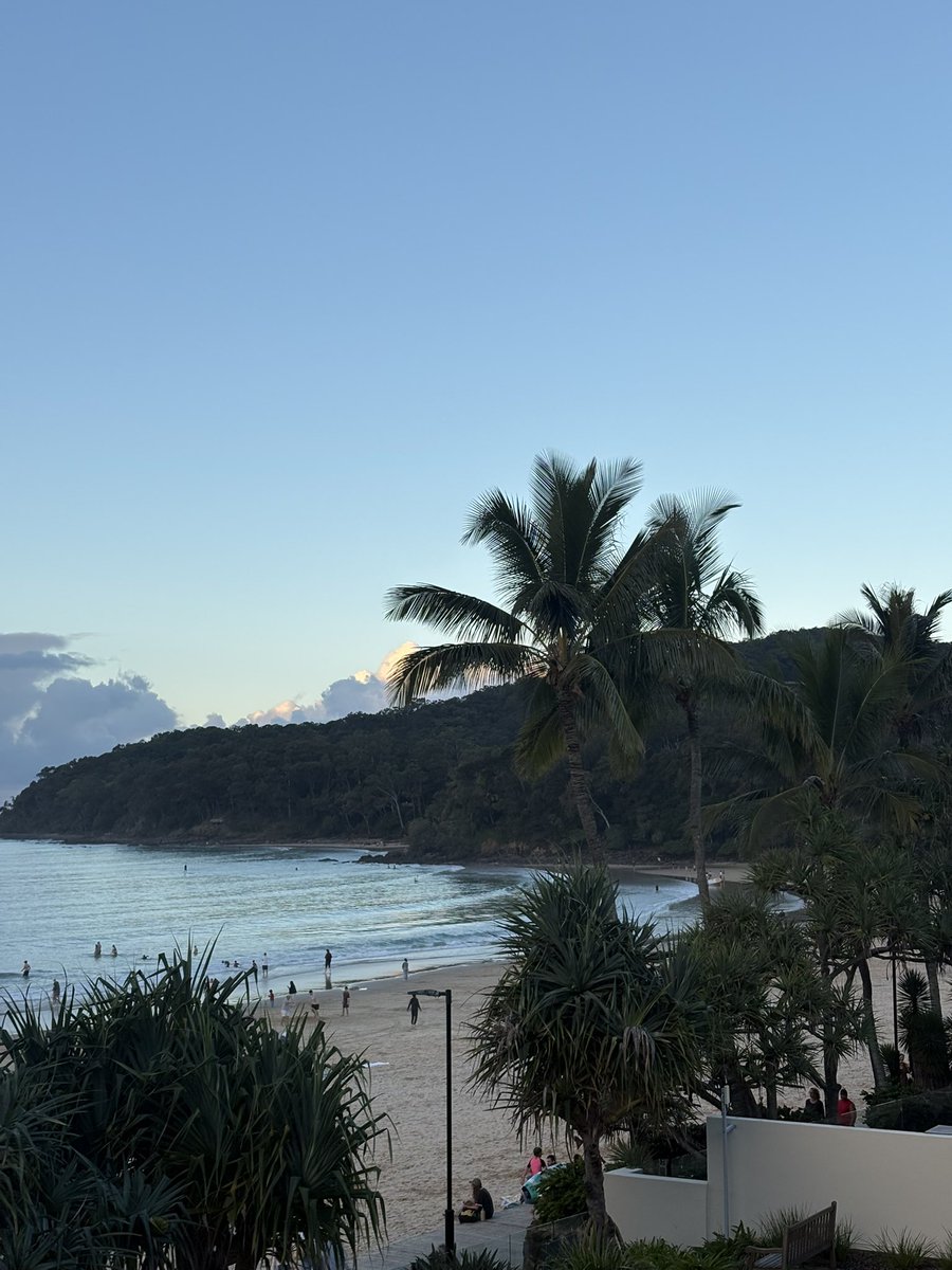 Ausmaxx1's tweet photo. Noosa is peak White Australia. https://t.co/6M04jIGt9h