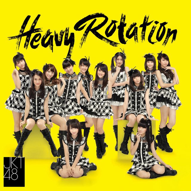 kinthyl's tweet photo. menurutku album jkt48 yang paling bagus ini sih. gila lagunya keren keren semua, lagu golden eranya akb48 https://t.co/1AFDqSxP7y