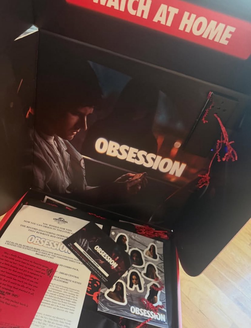 nikeyspace's tweet photo. Horror marketing doesn’t get much better than this.

If you’ve seen OBSESSION, you’ll understand why the cat is my favorite part. 😬 https://t.co/QvJQyMGTPx