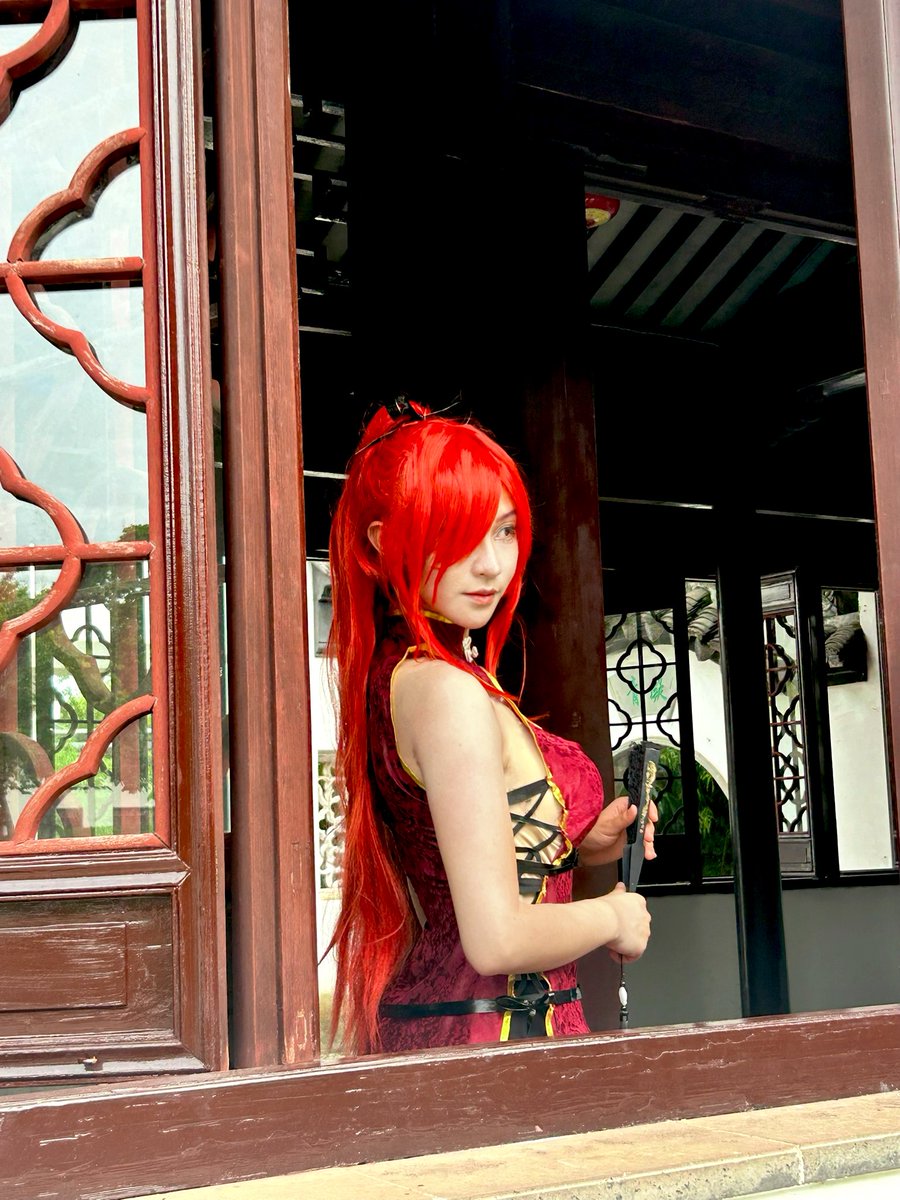 DQingTai's tweet photo. 翻到了24年的中华风外景花絮
预热一下艾露莎日❤️‍🔥☝️😝

#cos #fairytail #erza #中华风 #Erza #エルザ #Erzaday https://t.co/6wReVS28hm