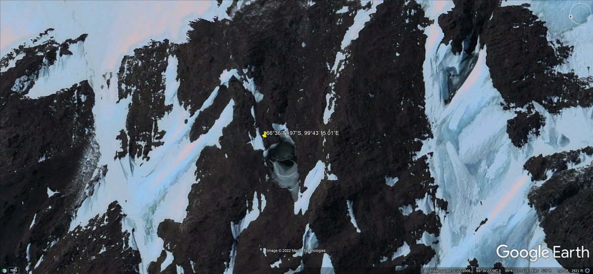 FuzzyTomCat's tweet photo. @Whiplash437 Well .... There is what appears to be a used Ancient "HATCH" on the side of a Mountain Range in Antarctica, possibly to get on the other side of the 'Firmament Dome' ??? 
Just Mentioning  .... [ Google Earth ] 
66 36'11.97" S, 99 43'15.01 E https://t.co/fn6RyTPpuN