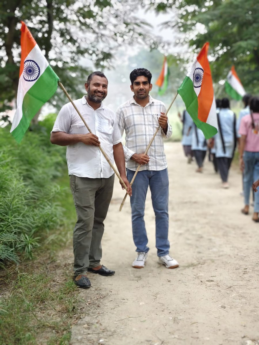 Nirmalchoudry's tweet photo. परम स्नेही मित्र विष्णु कुमार जी गुर्जर व्याख्याता (भौतिक विज्ञान) को जन्मदिवस की हार्दिक शुभकामनाएँ @smily_google https://t.co/4eAQwvMOiF