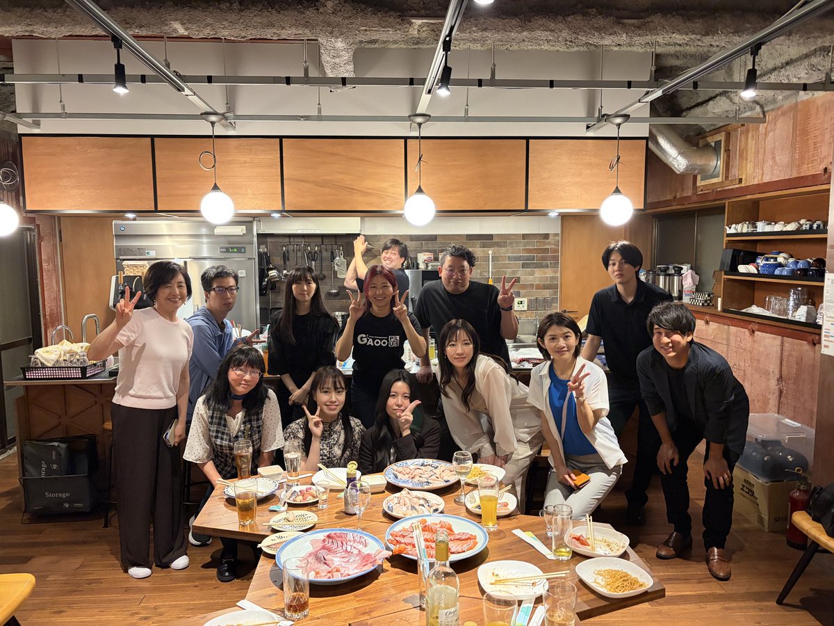 nobelongs's tweet photo. 6月の最終イベントとして、『厳選魚とチャンスを握る会』を開催しました！

全21名の参加で、なんと！女性が6割かつ全員が事業者！
参加者の"質"も魚の"質"もハイクオリティでした！🍣

毎月、開催してます！
7月30日に開催しますので、興味ある方は、是非ともご参加ください🫡 https://t.co/X6ZDJXWuuJ