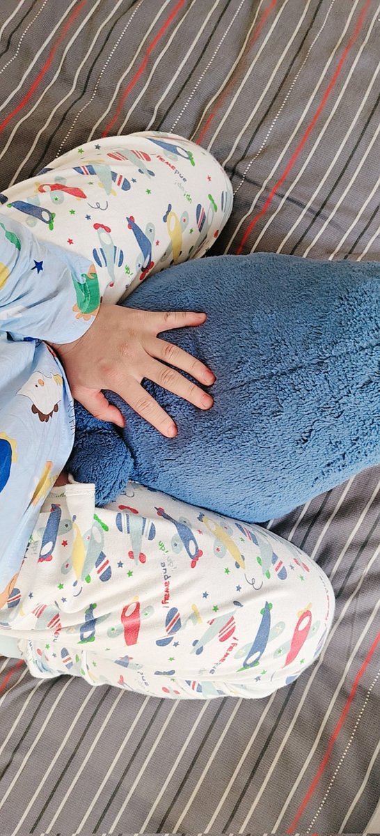 pc3oq's tweet photo. #正太 #abdl #开裆裤
其实大部分人都认识我，各位看我的拍照风格，开猜吧。 https://t.co/Z9Y0AjWWbR