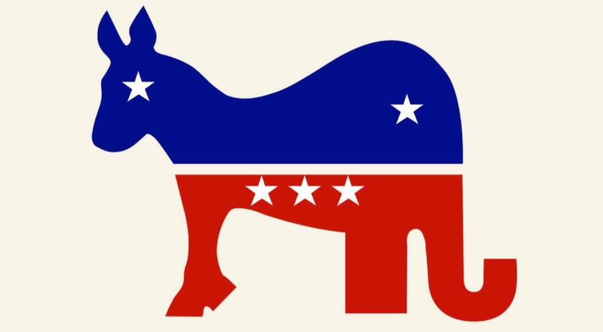 Theohionetwork's tweet photo. @LPOhio Don't be a Donkephant!
Vote libertarian https://t.co/NsedYbkJpK