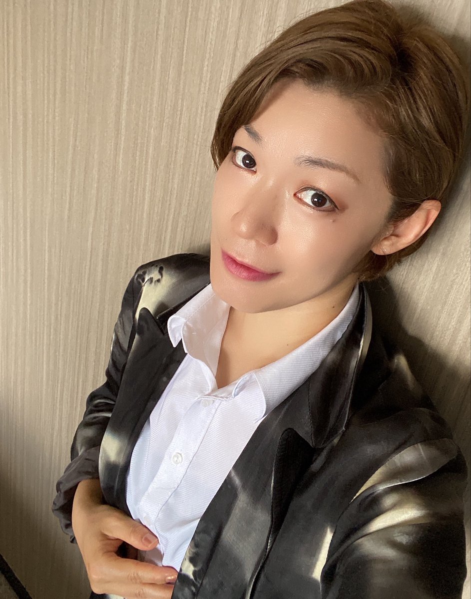1000nosakura's tweet photo. 本日はロケ！調査団のための事前取材でございます✒️✨)))
#このまち魅力調査団 https://t.co/6t0UGkeI9g
