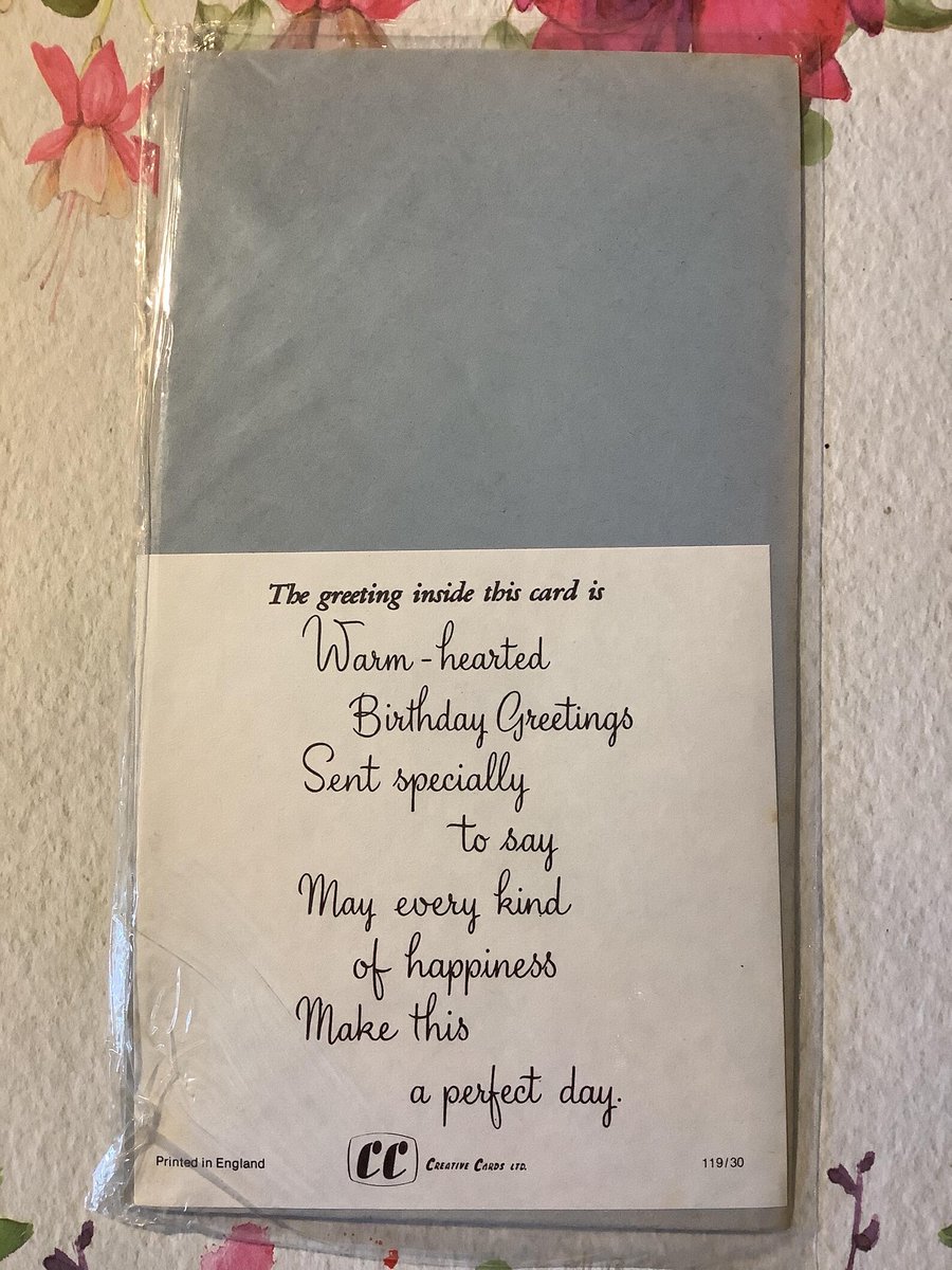 WatsonsVintage's tweet photo. ONLY ONE LEFT NOW! RARE Vintage circa 1970s 'Have a Lovely Birthday Auntie' Card - STUNNING Victoria Plum Style Girl &amp; Floral Design - Sweet Verse - Card To Keep https://t.co/VhojMulm37 via @Etsy #VintageCards #BirthdayCards #Auntie #VictoriaPlumStyle #70sArt #Retro #Kitsch https://t.co/KIBl9iSrH6