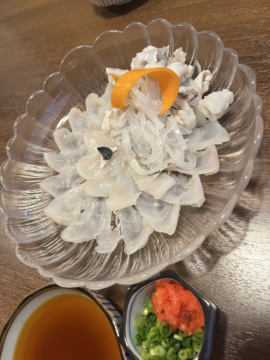 2Pokerface8's tweet photo. くる美でてっさ。綺麗
#幌別グルメ #刺身 #時差投稿 https://t.co/BhQ4gjTiLQ