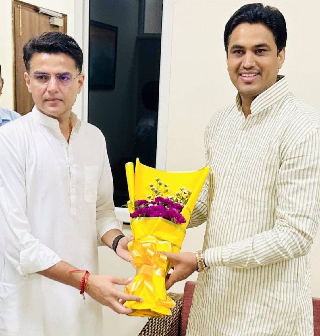 SachinPilot's tweet photo. अजमेर ग्रामीण कांग्रेस जिलाध्यक्ष एवं किशनगढ़ विधायक डॉ. विकास चौधरी जी को जन्मदिन की हार्दिक बधाई एवं शुभकामनाएं।

आने वाला वर्ष आपके लिए मंगलमय हो और आपके जीवन में ढेर सारी खुशियां लेकर आए।
@DrVikasAjmer https://t.co/VpFQDd0uZA