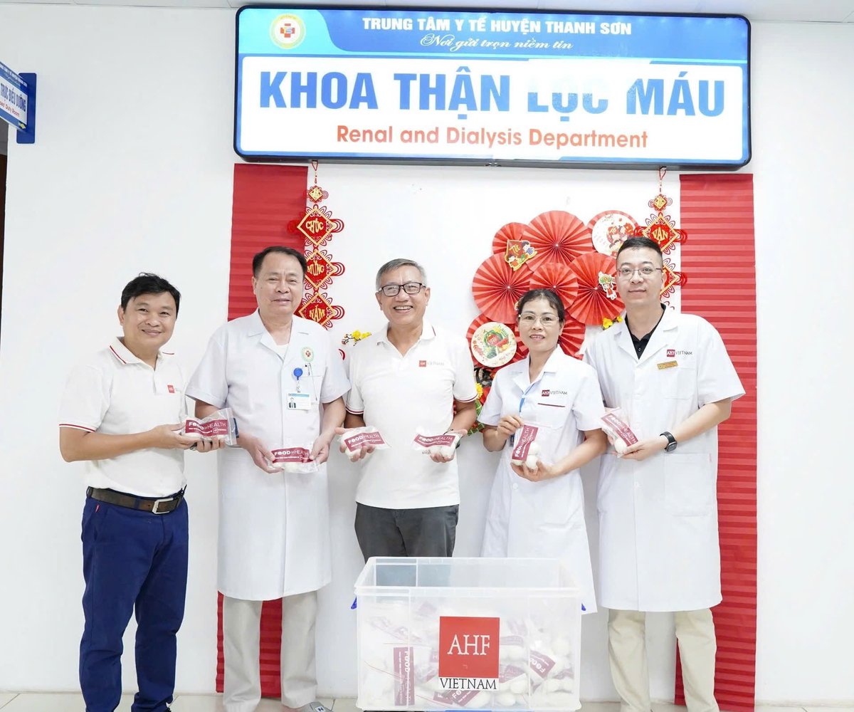AHF_Vietnam's tweet photo. 💝 On July 2, 2026, AHF Vietnam gave organic boiled eggs to poor patients who underwent hemodialysis and received ART at the Thanh Son Regional Health Center. 
🥚Using clean, nutritious organic products harvested from the Food For Health farm, AHF Vietnam donated small gifts to encourage patients, giving them more strength, optimism, and confidence in their treatment journey.
@AHFcares @AHFAsia
#AHF #AHFCares #AHFVietnam #FoodForHealth #FFH #ThanhSonHealthCenter