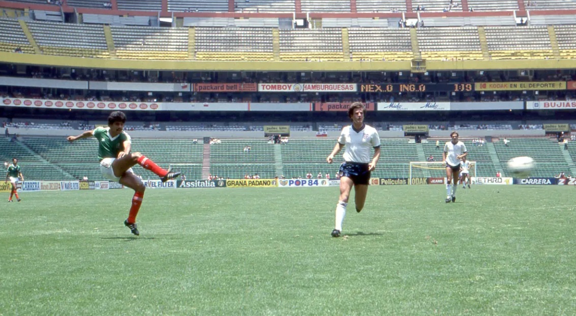 SancadillaNorte's tweet photo. Si México 🇲🇽 ya le ganó 1-0 a Inglaterra 🏴󠁧󠁢󠁥󠁮󠁧󠁿 en 1985 con el Estadio Azteca vacío... https://t.co/cKo1bn4Z3M