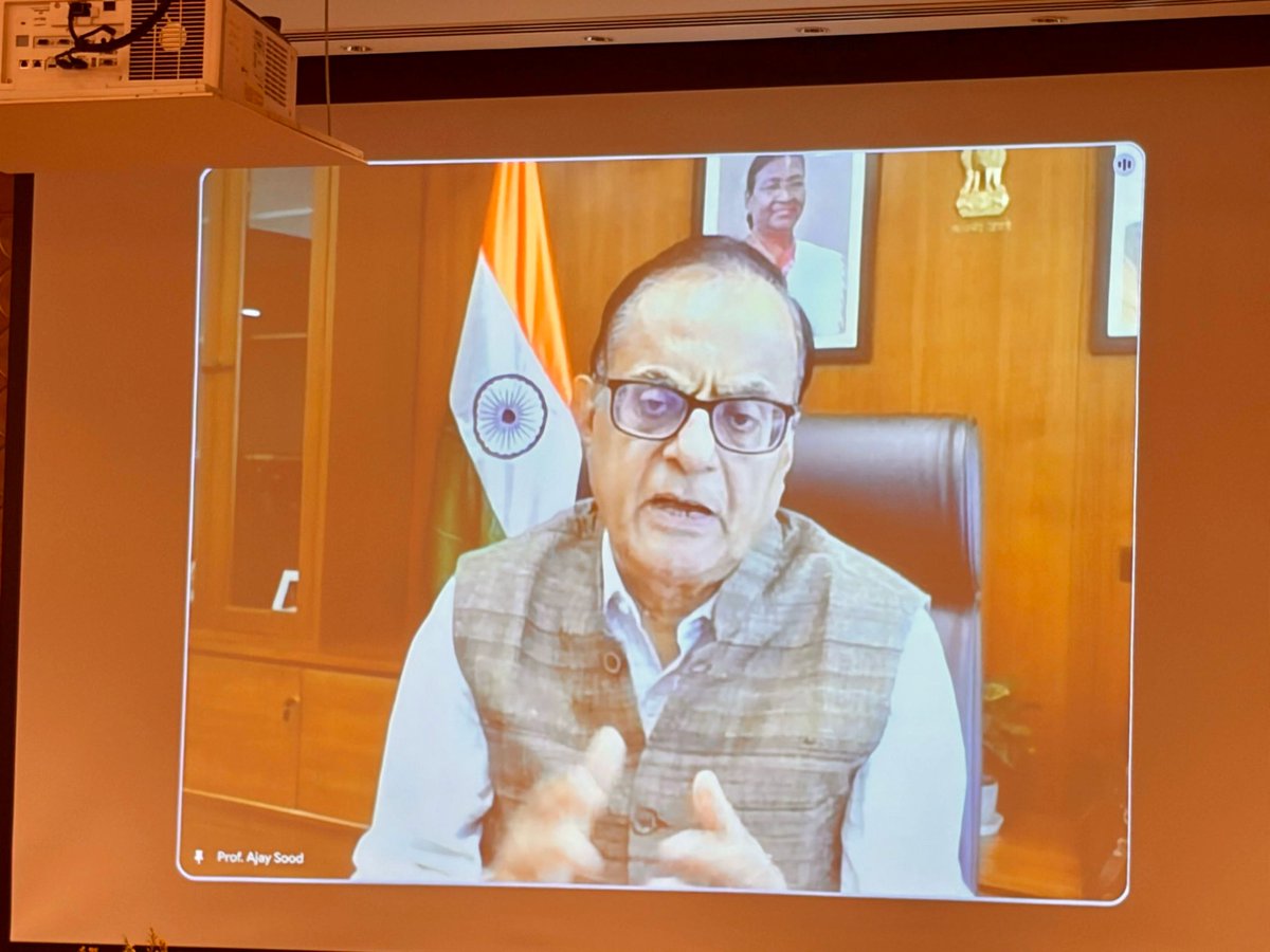 DeccancentreIR's tweet photo. “One Earth, One Health, One Future”, in his inaugural address Prof. Dr. Ajay Kumar Sood (@PrinSciAdvGoI ), PSA to the Govt. of India emphasized the need for integrated action across human, animal, &amp; environmental health to build a more resilient, biosecure, &amp; sustainable future. https://t.co/o0tG7zrg2n