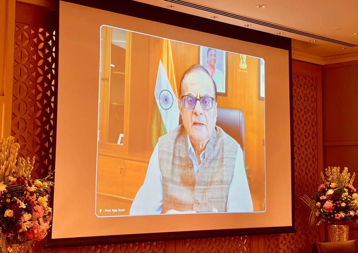 DeccancentreIR's tweet photo. “One Earth, One Health, One Future”, in his inaugural address Prof. Dr. Ajay Kumar Sood (@PrinSciAdvGoI ), PSA to the Govt. of India emphasized the need for integrated action across human, animal, &amp; environmental health to build a more resilient, biosecure, &amp; sustainable future. https://t.co/o0tG7zrg2n