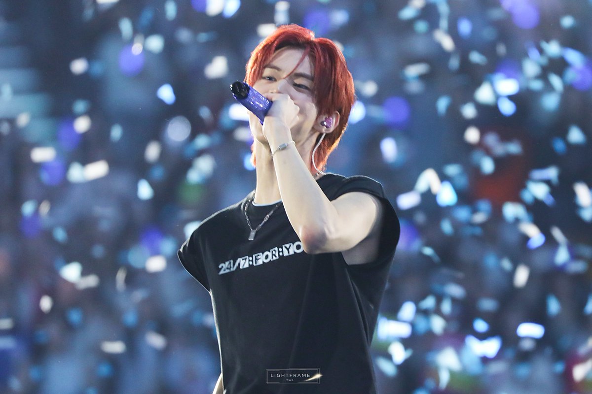 LIGHTFRAME__'s tweet photo. 2026 TWS TOUR '24/7:FOR:YOU' IN SEOUL

#도훈 #DOHOON
#TWS #투어스 #247WithUs https://t.co/soexYV3rQy