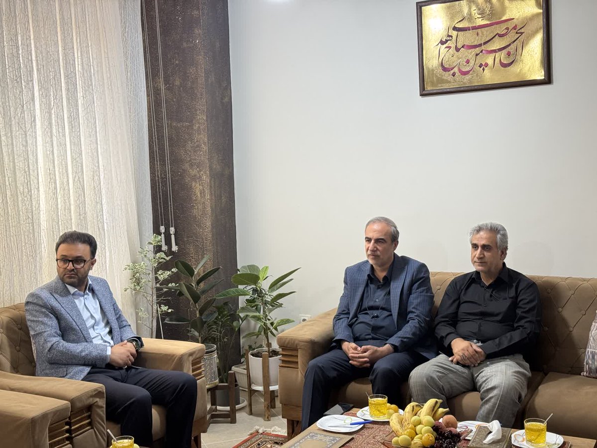 mahdi_sayedain's tweet photo. #دیدار با #هنرمند متعهد #بختیاری استاد رضا صالحی ، #خواننده موسیقی اصیل ایرانی https://t.co/2ahNmaMp8P