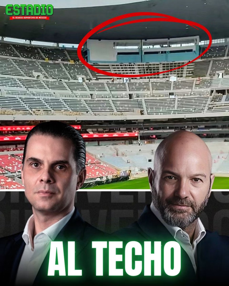 DavidArced's tweet photo. @latinus_us Eso es mentira los vasos son azul y rojos. No son blancos.  Los narradores están hasta arriba del estadio. No hay gente arriba de los narradores. Mentira https://t.co/21t8kAQ5qD